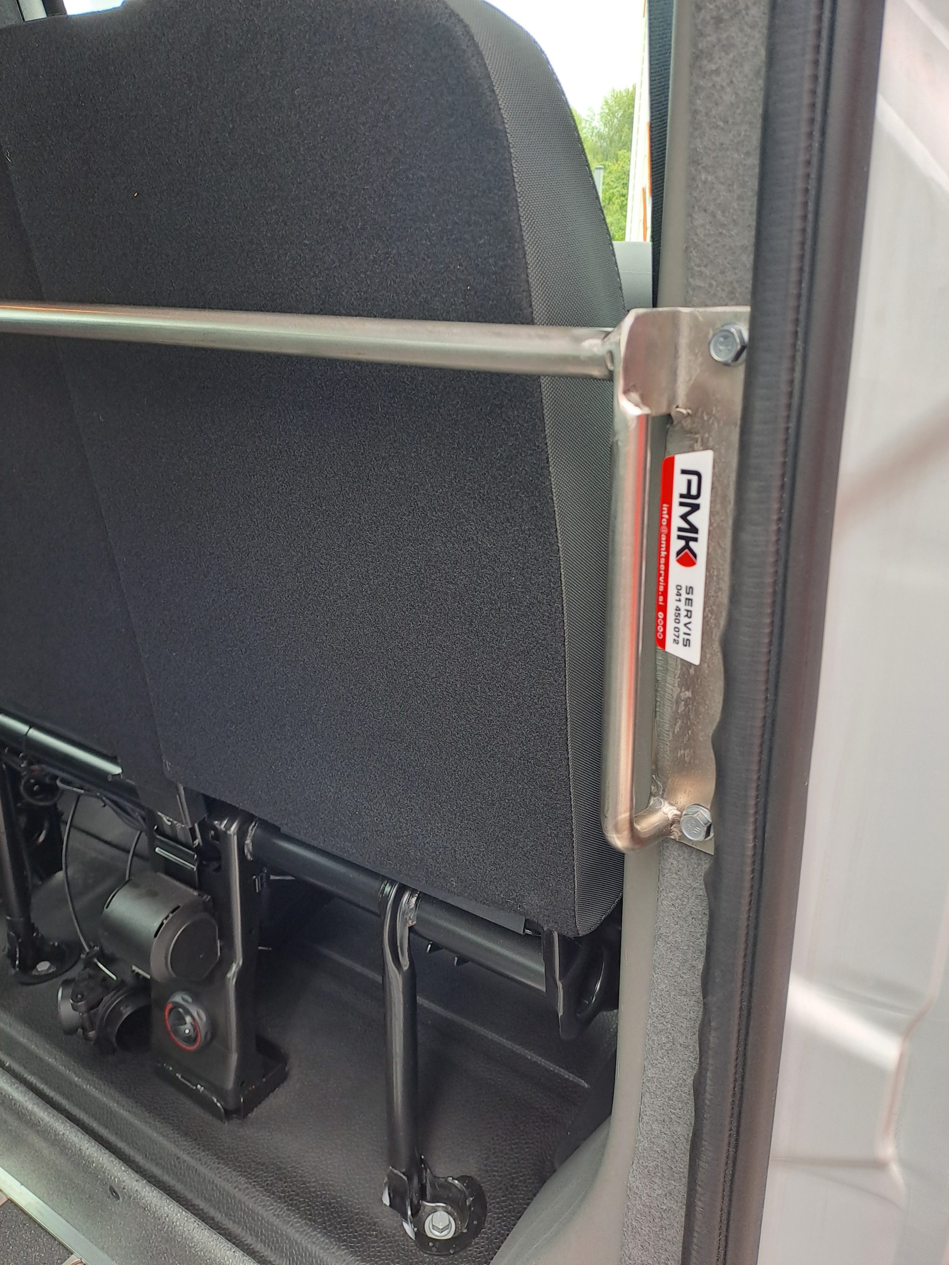 Predelave kombijev AMK Servis