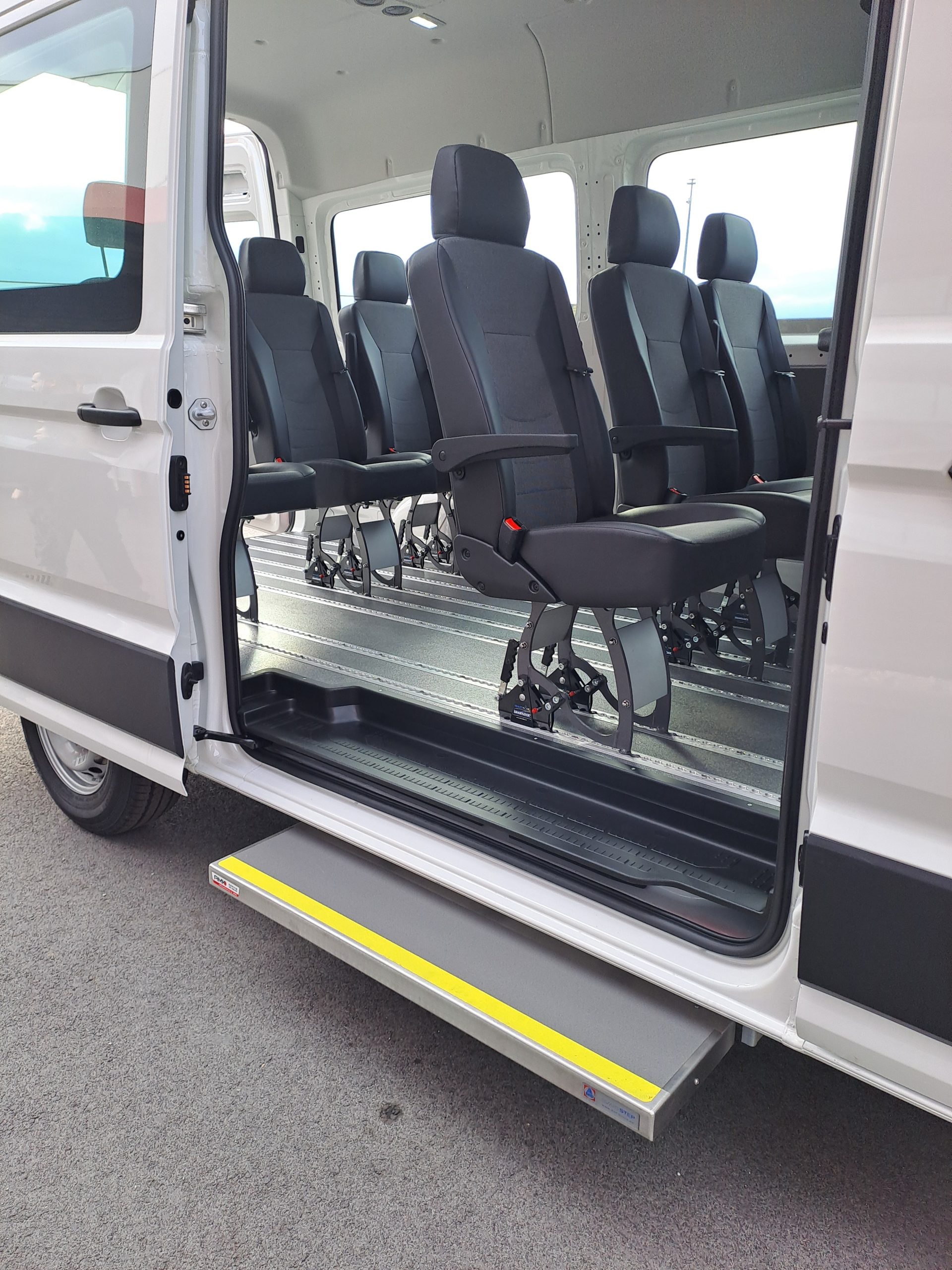 Predelave kombijev AMK Servis